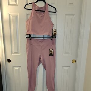 Avia Lavender Athletic Set NWT
